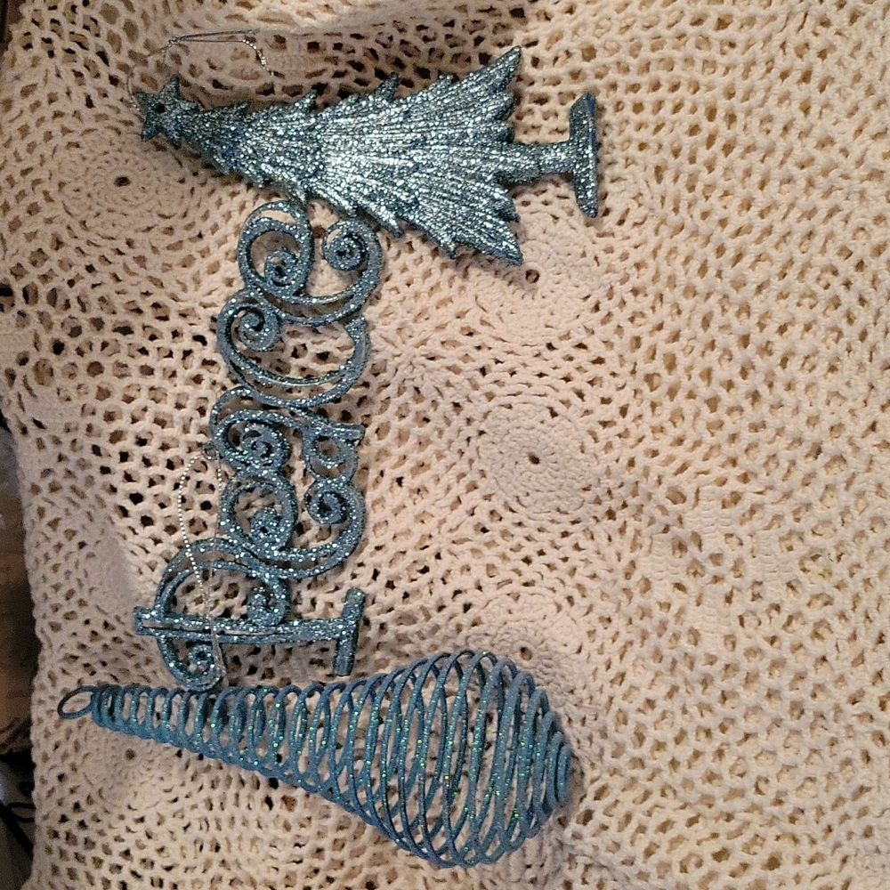 Turquoise glitter ornaments